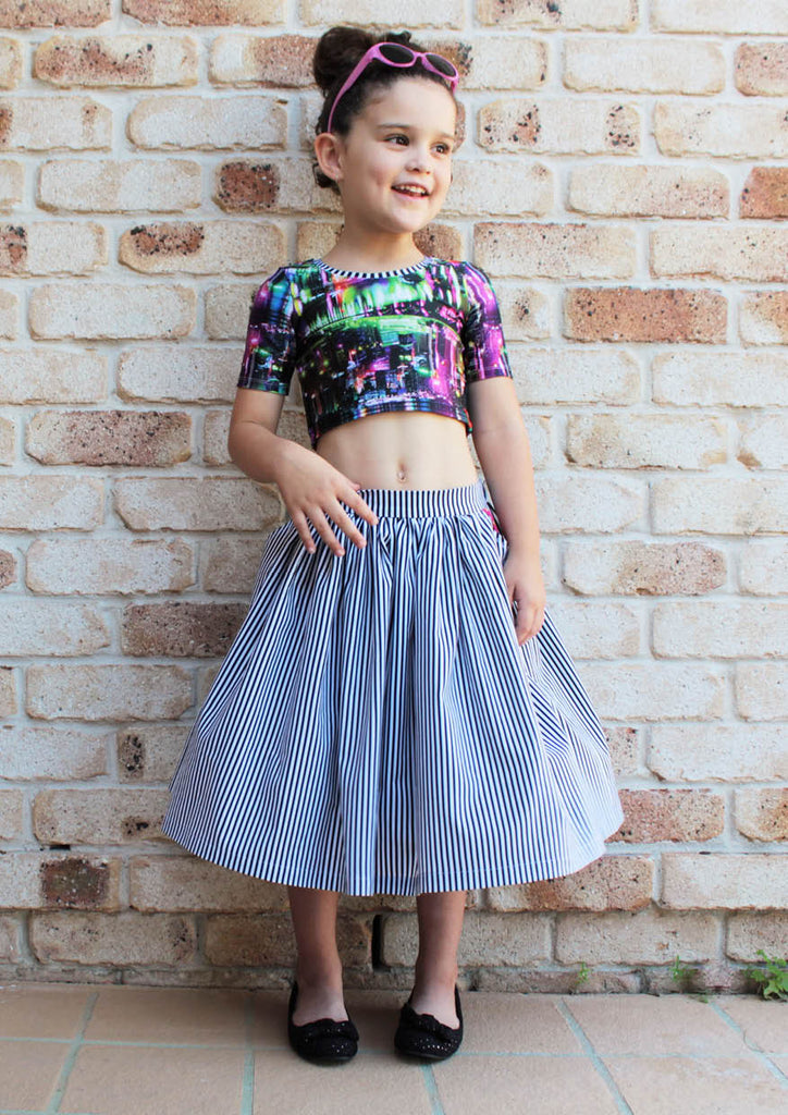 Girls Flat Front Gathered Skirt Sewing Pattern - Pattern Emporium