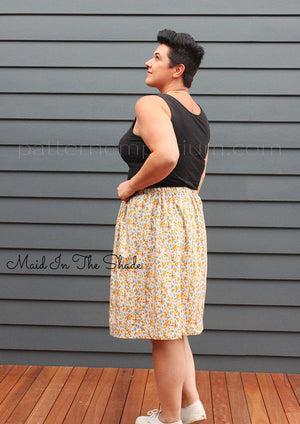 Ladies Flat Front Gathered Skirt Sewing Pattern (Zip-free) - Pattern  Emporium